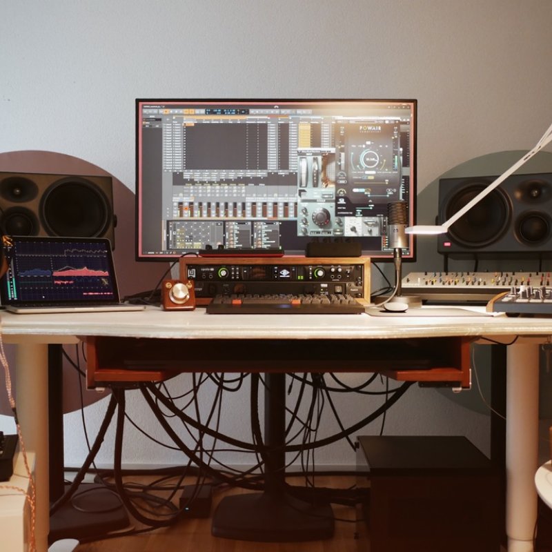 DIY keyboard drawer for my DIY desk 2